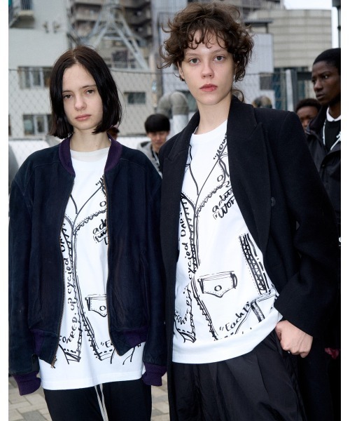 DISCOVERED(ディスカバード)の「Trompe-l’oeil Riders Printed T-shirt(Tシャツ/カットソー・メンズ・ホワイト/ブラック・FREE)」の11枚目の写真