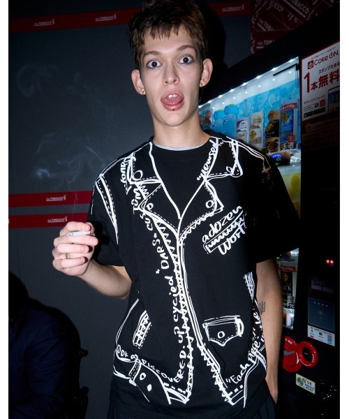 DISCOVERED(ディスカバード)の「Trompe-l’oeil Riders Printed T-shirt(Tシャツ/カットソー・メンズ・ホワイト/ブラック・FREE)」の15枚目の写真