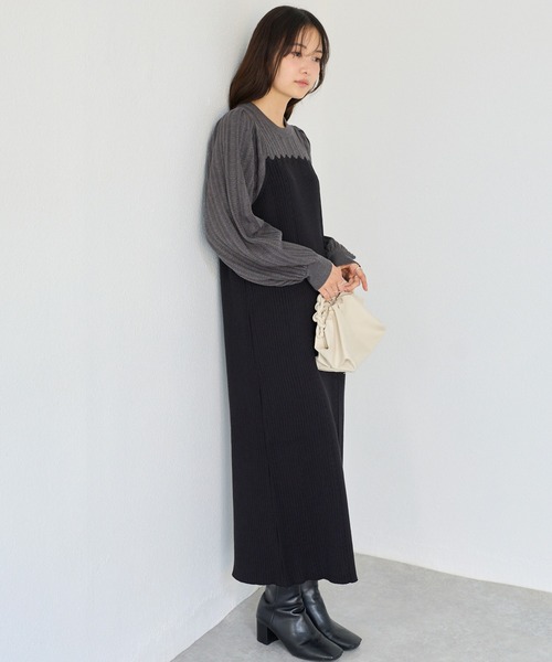 LAVEANGE（ラビアンジェ）の「【洗える】透かし編み切替ニットワンピース｜ボリューム袖/ゆったり/大きいサイズ（ワンピース・レディース・グレー/ブラック/ベージュ・F/3L/4L）」の5枚目の写真