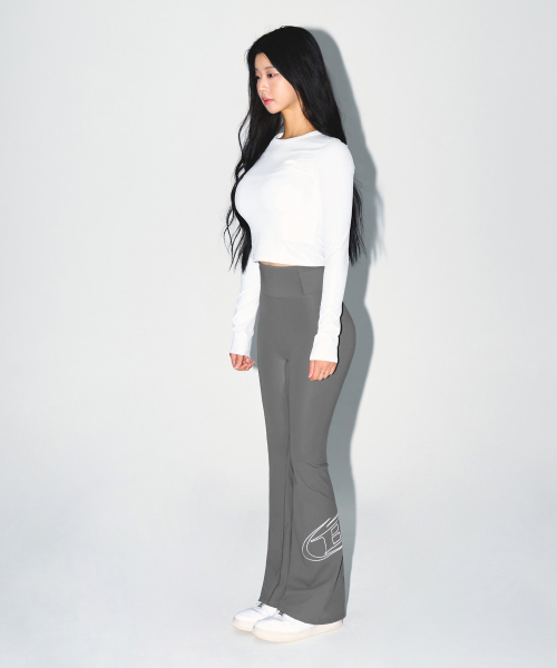 BORN TO WIN（ボーントゥウィン）の「W FITNESS RIBBED LONG SLEEVE [WHITE]（Tシャツ/カットソー・レディース・その他・1/2/3）」の4枚目の写真