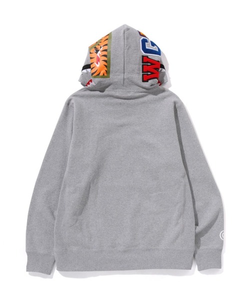 A BATHING APE(アベイシングエイプ)の「ABC CAMO SHARK PULLOVER HOODIE(パーカー・メンズ・ブラック/グレー/ホワイト・X-LARGE/LARGE/XX-LARGE/SMALL/MEDIUM)」の12枚目の写真