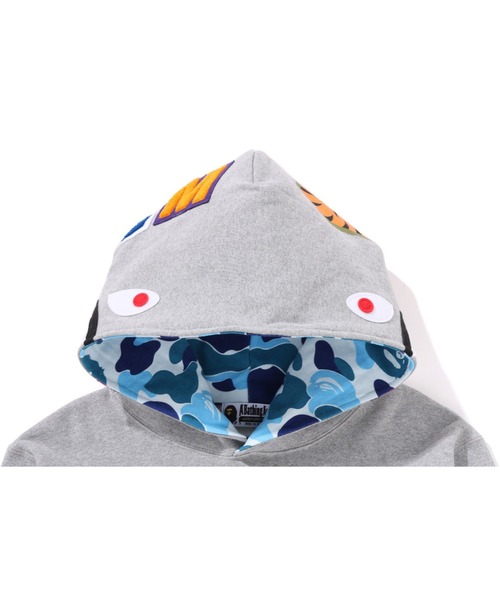A BATHING APE(アベイシングエイプ)の「ABC CAMO SHARK PULLOVER HOODIE(パーカー・メンズ・ブラック/グレー/ホワイト・X-LARGE/LARGE/XX-LARGE/SMALL/MEDIUM)」の15枚目の写真
