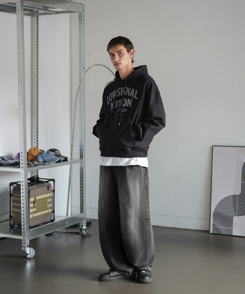 NO NEED(ノーニード)の「【EZKATON】Mist Ballon wide denim pants/MMLP6920(デニムパンツ・メンズ・グレー・LL/L/M/S)」の7枚目の写真