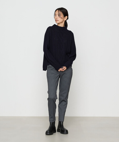 Gabardine K.T(ギャバジンケーティー)の「【一部店舗限定】〔 +サイズ 〕 ウールタムヤーン マシュマロニット(ニット/セーター・レディース・ライトグレー・13号)」の6枚目の写真