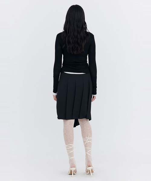 WNDERKAMMER(ブンダーカンマー)の「Knit Rib Half Turtleneck T-shirt_Black(Tシャツ/カットソー・レディース・その他・SMALL/MEDIUM)」の3枚目の写真