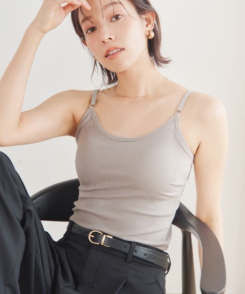 RADIANNE(ラディアンヌ)の「【肉感拾わない着圧設計】オールインワンブラトップ リブフィットキャミソール/【キャミソール】(キャミソール・レディース・グレー/オフホワイト/ブラック・M/L/X(2L)/S)」の3枚目の写真