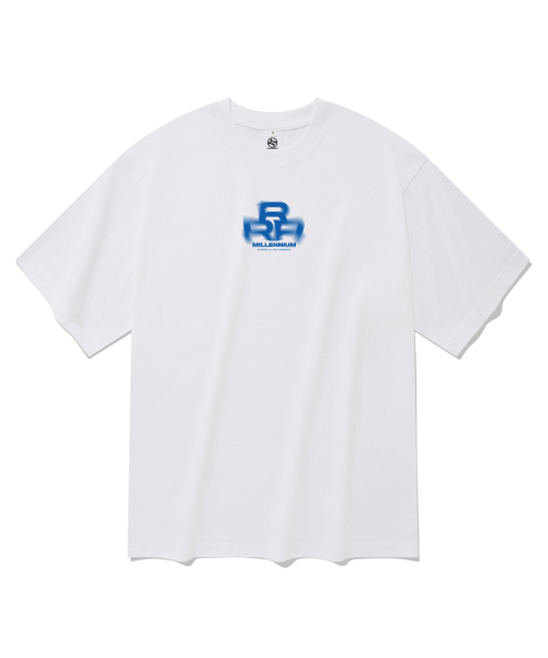 RADINEO(ラディネオ)の「ミレニアム 半袖Tシャツ ホワイト(Tシャツ/カットソー・メンズ・その他・LARGE/MEDIUM/SMALL/X-LARGE)」の1枚目の写真