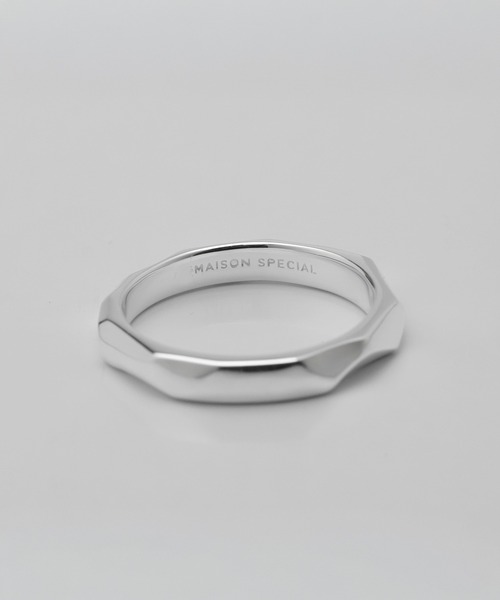 MAISON SPECIAL(メゾンスペシャル)の「《UNISEX》【Made In YAMANASHI Jewelry】Uneven Slim Ring【MAISON SPECIAL/メゾンスペシャル】(リング・メンズ・シルバー・21/19/17/15 )」の3枚目の写真