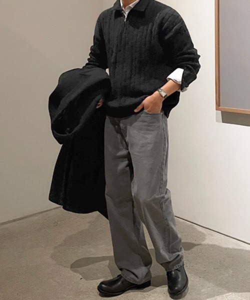 NOWLE(ノウル)の「【NOWLE】ケーブル編み ハーフジップ ポロカラー ニット(ニット/セーター・メンズ・ブラック/グレー・MEDIUM/LARGE/X-LARGE)」の4枚目の写真