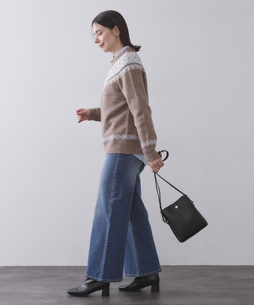 OPAQUE.CLIP（オペークドットクリップ）の「シュリンク合皮3層ミニショルダーバッグ【軽量／長さ調整可能】（ショルダーバッグ・レディース・ベージュ/アイボリー/ブラック/ライトブルー/ピンク系その他・00）」の9枚目の写真