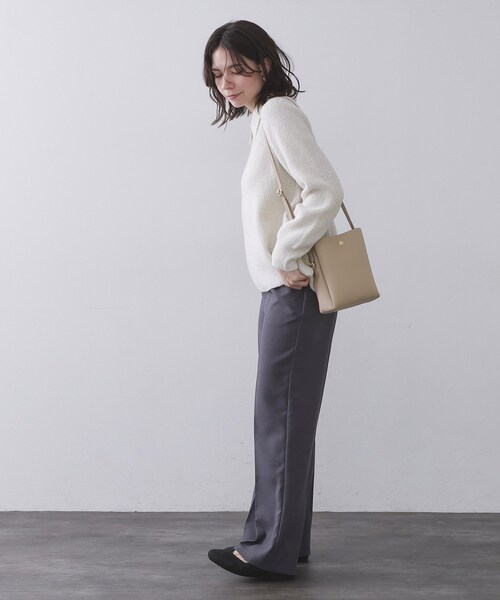 OPAQUE.CLIP（オペークドットクリップ）の「シュリンク合皮3層ミニショルダーバッグ【軽量／長さ調整可能】（ショルダーバッグ・レディース・ベージュ/アイボリー/ブラック/ライトブルー/ピンク系その他・00）」の11枚目の写真