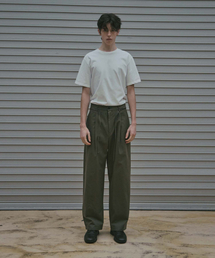 ベルト付きピンタックチノパンツ_カーキ