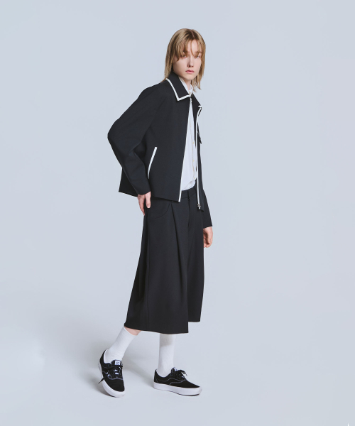 TEN PAST SEVEN(テン ファスト セブン)の「ワイドタックバミューダパンツ - ブラック(その他パンツ・メンズ・その他・LARGE/MEDIUM/SMALL)」の3枚目の写真