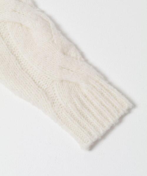 URBAN RESEARCH ROSSO WOMEN(アーバンリサーチ ロッソ)の「ウールカシミヤケーブル編オーバーニット(ニット/セーター・レディース・グレー系その他/オフホワイト/パープル・FREE)」の9枚目の写真