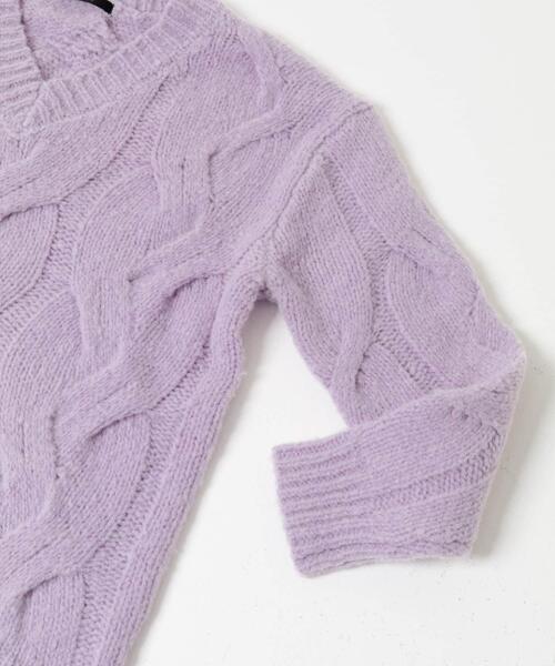 URBAN RESEARCH ROSSO WOMEN(アーバンリサーチ ロッソ)の「ウールカシミヤケーブル編オーバーニット(ニット/セーター・レディース・グレー系その他/オフホワイト/パープル・FREE)」の15枚目の写真