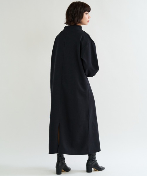 A.D.C.L.（エーディーシーエル）の「ダンボール素材 フード風デザイン ロングワンピース（ワンピース・レディース・杢グレー/ブラック・L/M）」の5枚目の写真