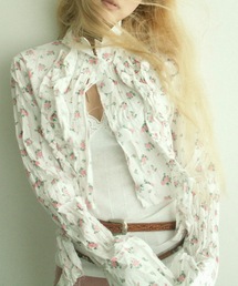 igi（イジ）の「BLOSSOM CRINKLE CROP SHIRT / フリルクロップドシャツ（シャツ/ブラウス）」