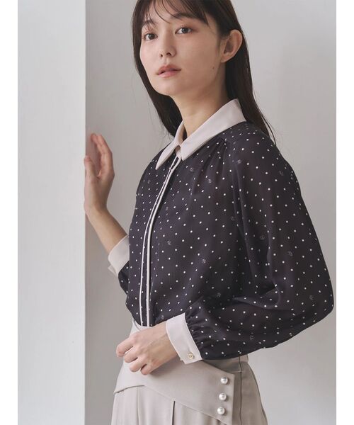 TONAL（トーナル）の「ギャザークレリックシャツ（シャツ/ブラウス・レディース・ブラック/ネイビー/オフホワイト/アイボリー・MEDIUM）」の15枚目の写真