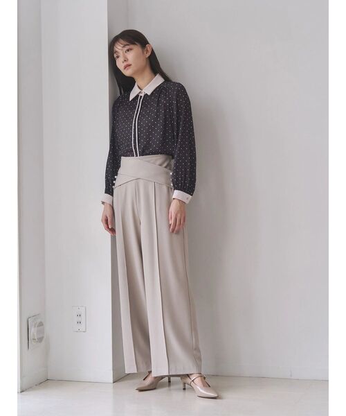TONAL（トーナル）の「ギャザークレリックシャツ（シャツ/ブラウス・レディース・ブラック/ネイビー/オフホワイト/アイボリー・MEDIUM）」の17枚目の写真