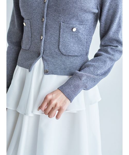 SNIDEL（スナイデル）の「Sustainableニットカーデ×ティアードスカートセット（ワンピース・レディース・グレー/イエロー/その他・0/1）」の10枚目の写真