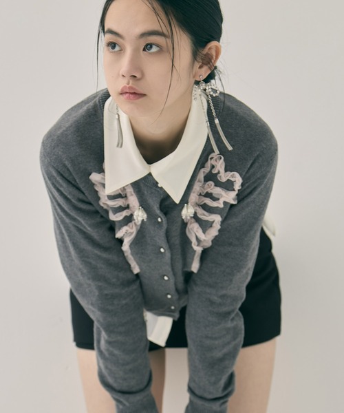 tanakadaisuke(タナカダイスケ)の「【tanakadaisuke/タナカダイスケ】crystal ribbon chain earings/クリスタルリボンチェーンイヤリング(イヤリング・レディース・シルバー・FREE)」の9枚目の写真