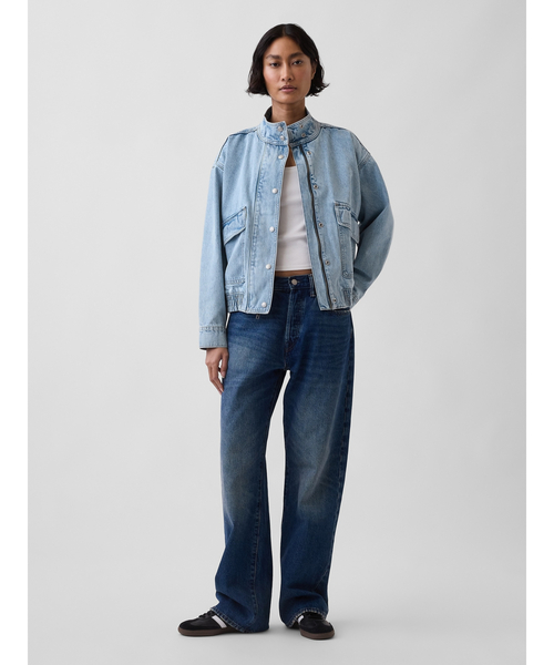 GAP（ギャップ）の「オーバーサイズ デニム ボンバージャケット（デニムジャケット・レディース・ライトインディゴブルー・S/M/XXS/XS/L）」の4枚目の写真