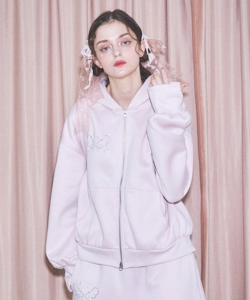 Lovilyn(ラヴィリン)の「エンジェルモチーフジップパーカー(パーカー・レディース・チャコールグレー/ブルー/ピンク・FREE)」の3枚目の写真