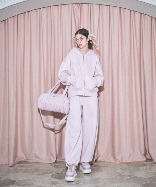 Lovilyn(ラヴィリン)の「エンジェルモチーフジップパーカー(パーカー・レディース・チャコールグレー/ブルー/ピンク・FREE)」の12枚目の写真