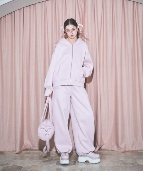 Lovilyn(ラヴィリン)の「エンジェルモチーフジップパーカー(パーカー・レディース・チャコールグレー/ブルー/ピンク・FREE)」の17枚目の写真