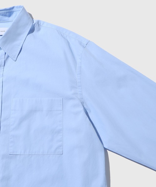 ADAM ET ROPE'（アダムエロペ）の「【SIDGRASS/シドグラス】オーバーサイズ レギュラーカラーシャツ / ロングシーズン着用可能（シャツ/ブラウス・メンズ・サックスブルー/ホワイト系その他4・L/M）」の5枚目の写真