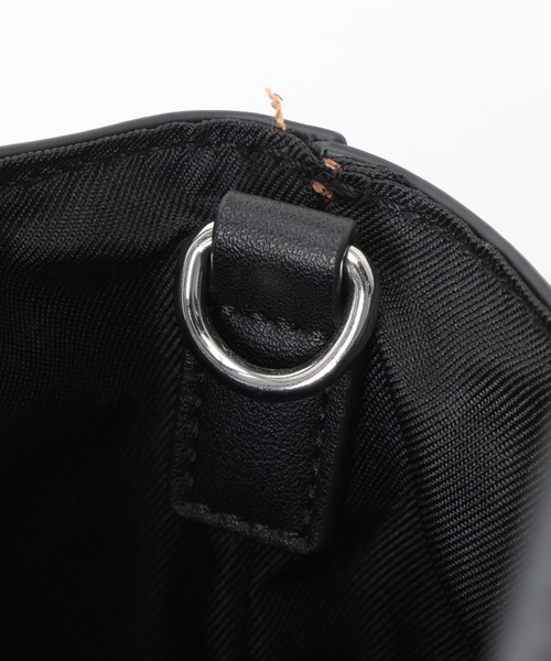 VELETTO(ベレット)の「【VELETTO/ヴェレット】ツツガタショルダーBAG(ショルダーバッグ・レディース・ブラック・FREE)」の12枚目の写真