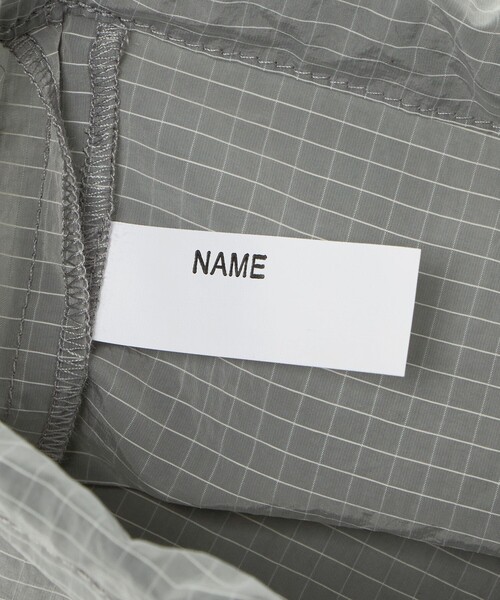 green label relaxing（グリーンレーベルリラクシング）の「巾着バッグ（小）（リップストック） / キッズ（トートバッグ・キッズ・ネイビー/グレー系・FREE）」の9枚目の写真