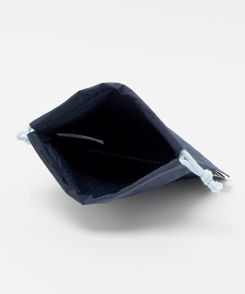 green label relaxing（グリーンレーベルリラクシング）の「巾着バッグ（小）（リップストック） / キッズ（トートバッグ・キッズ・ネイビー/グレー系・FREE）」の14枚目の写真