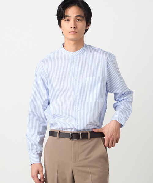 COMME CA ISM（コムサイズム）の「コットンナイロン ストレッチ ストライプ バンドカラーシャツ（シャツ/ブラウス・メンズ・ホワイト/サックスブルー・X-LARGE/LARGE/MEDIUM/SMALL）」の2枚目の写真