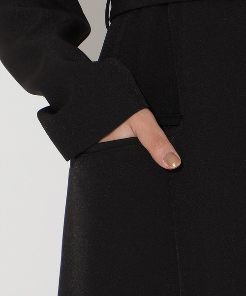 AND COUTURE(アンドクチュール)の「トレンチ風ワンピース(ワンピース・レディース・ブラック/ライトグレー/ベージュ/カーキ・MEDIUM/SMALL)」の22枚目の写真