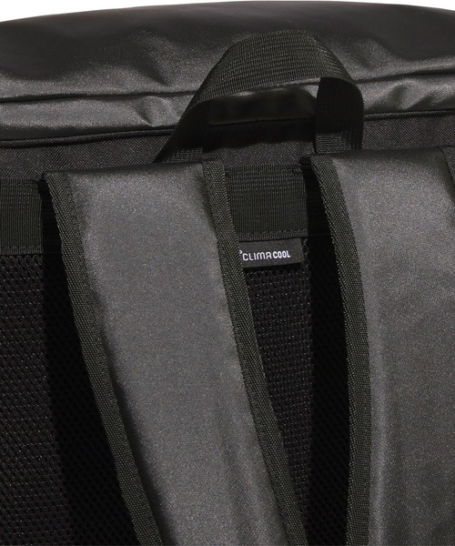 adidas（アディダス）の「adidas/アディダス バックパック 31L 撥水 TC657（バックパック/リュック・メンズ・ブラック×ブラック/ブラック×ホワイト・FREE）」の3枚目の写真