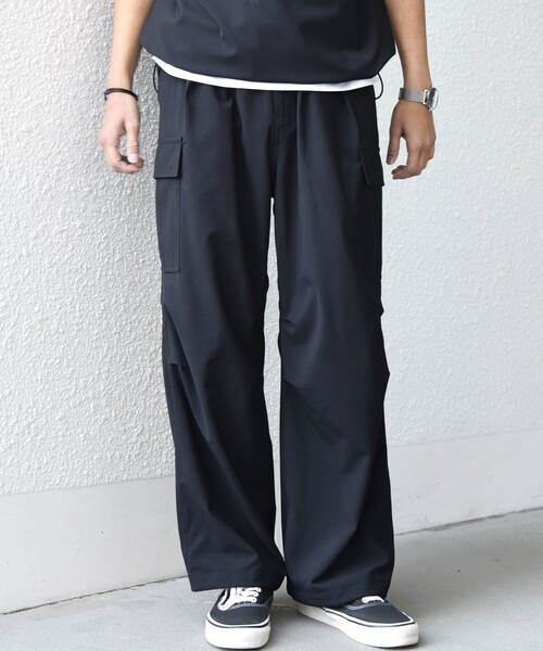 SHIPS any（シップス エニィ）の「SHIPS any:〈吸水速乾〉Rapidry スマート ワイド イージー カーゴ パンツ(セットアップ対応)◆（カーゴパンツ・メンズ・ブラック/グレー/ベージュ・SMALL/MEDIUM/LARGE）」の11枚目の写真