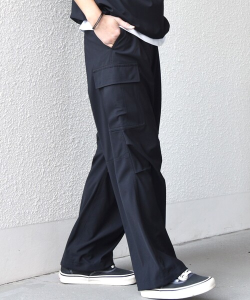 SHIPS any（シップス エニィ）の「SHIPS any:〈吸水速乾〉Rapidry スマート ワイド イージー カーゴ パンツ(セットアップ対応)◆（カーゴパンツ・メンズ・ブラック/グレー/ベージュ・SMALL/MEDIUM/LARGE）」の13枚目の写真