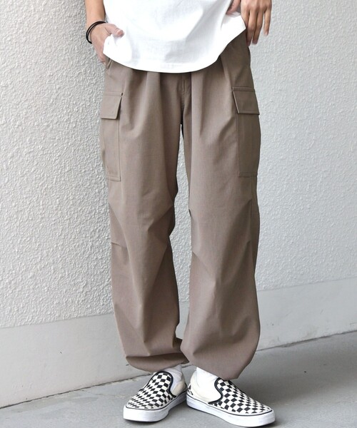 SHIPS any（シップス エニィ）の「SHIPS any:〈吸水速乾〉Rapidry スマート ワイド イージー カーゴ パンツ(セットアップ対応)◆（カーゴパンツ・メンズ・ブラック/グレー/ベージュ・SMALL/MEDIUM/LARGE）」の16枚目の写真