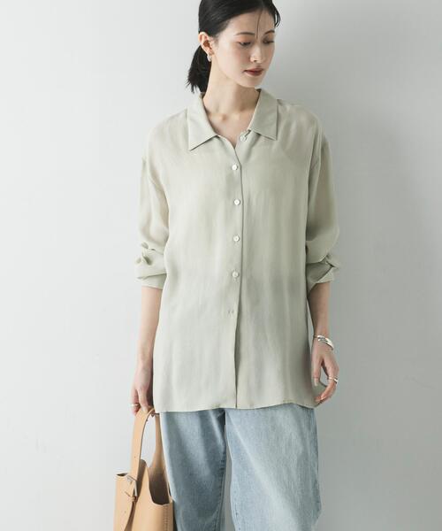 URBAN RESEARCH(アーバンリサーチ)の「キュプラシャツ(シャツ/ブラウス・レディース・チャコールグレー/オフホワイト/ライトベージュ・FREE)」の3枚目の写真