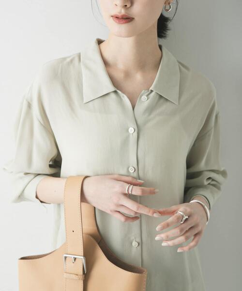 URBAN RESEARCH(アーバンリサーチ)の「キュプラシャツ(シャツ/ブラウス・レディース・チャコールグレー/オフホワイト/ライトベージュ・FREE)」の10枚目の写真