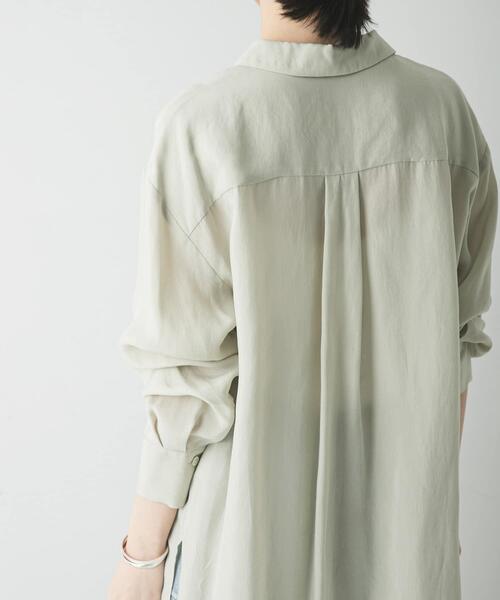 URBAN RESEARCH(アーバンリサーチ)の「キュプラシャツ(シャツ/ブラウス・レディース・チャコールグレー/オフホワイト/ライトベージュ・FREE)」の11枚目の写真