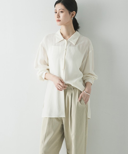 URBAN RESEARCH（アーバンリサーチ）の「キュプラシャツ（シャツ/ブラウス・レディース・チャコールグレー/オフホワイト/ライトベージュ・FREE）」の2枚目の写真