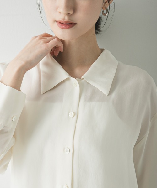 URBAN RESEARCH（アーバンリサーチ）の「キュプラシャツ（シャツ/ブラウス・レディース・チャコールグレー/オフホワイト/ライトベージュ・FREE）」の11枚目の写真