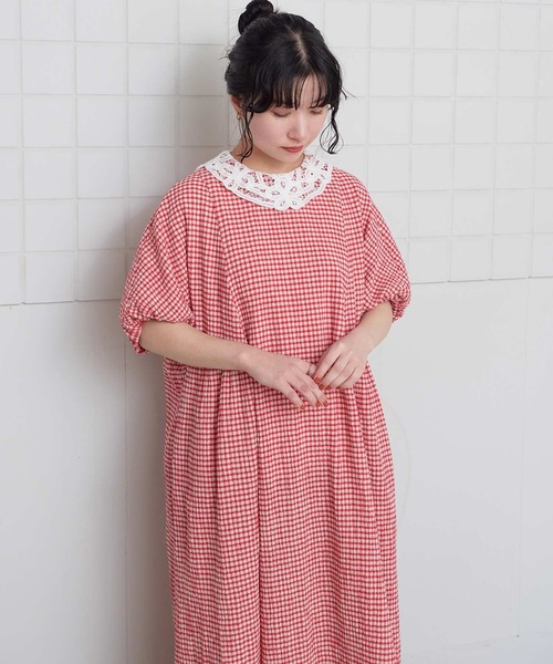 l'atelier du savon（アトリエドサボン）の「ちぢみギンガム　ドルマン袖のワンピース（ワンピース・レディース・ブラック/レッド・FREE）」の10枚目の写真
