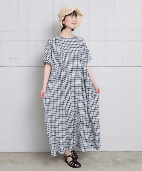 l'atelier du savon（アトリエドサボン）の「ちぢみギンガム　ドルマン袖のワンピース（ワンピース・レディース・ブラック/レッド・FREE）」の18枚目の写真