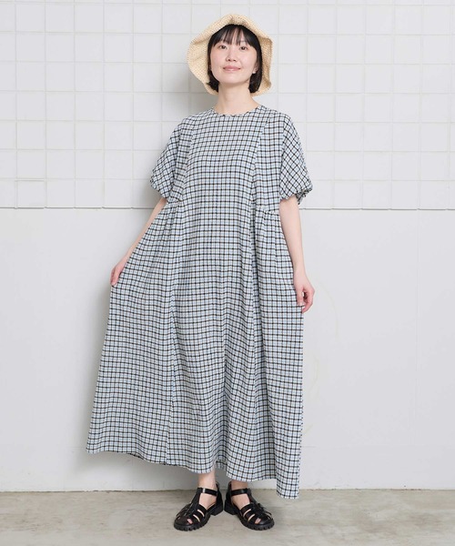 l'atelier du savon（アトリエドサボン）の「ちぢみギンガム　ドルマン袖のワンピース（ワンピース・レディース・ブラック/レッド・FREE）」の19枚目の写真