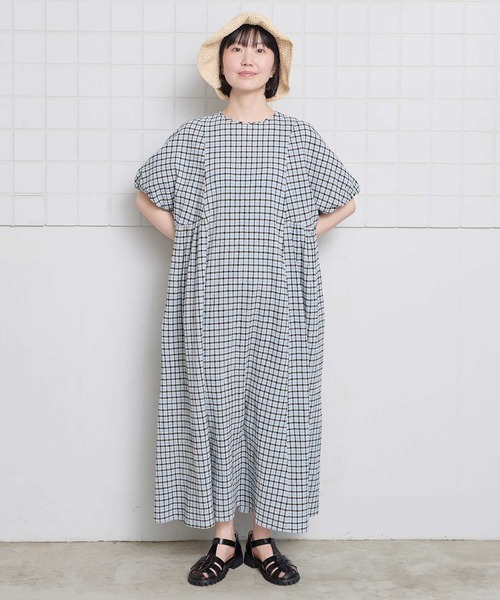 l'atelier du savon（アトリエドサボン）の「ちぢみギンガム　ドルマン袖のワンピース（ワンピース・レディース・ブラック/レッド・FREE）」の20枚目の写真