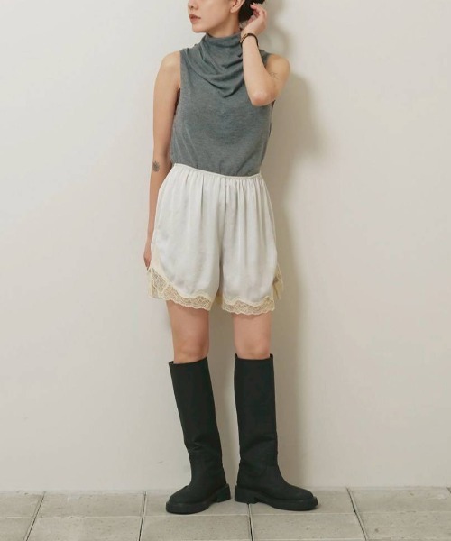 TODAYFUL(トゥデイフル)の「TODAYFUL Satin Lace Halfpants サテンレースハーフパンツ/12610722(その他パンツ・レディース・ミント/ブラック/アイボリー・36)」の16枚目の写真