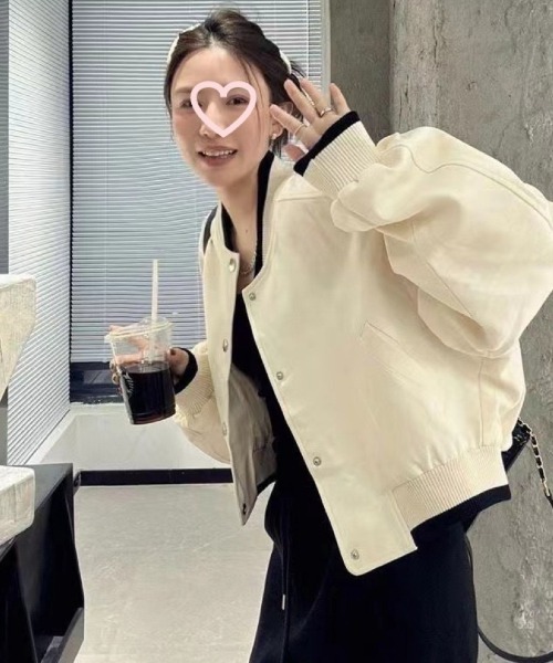 Ritzy（リッツィー）の「クロップド スタジャン ブルゾン（ブルゾン・レディース・ホワイト/ブラック・L/M）」の2枚目の写真